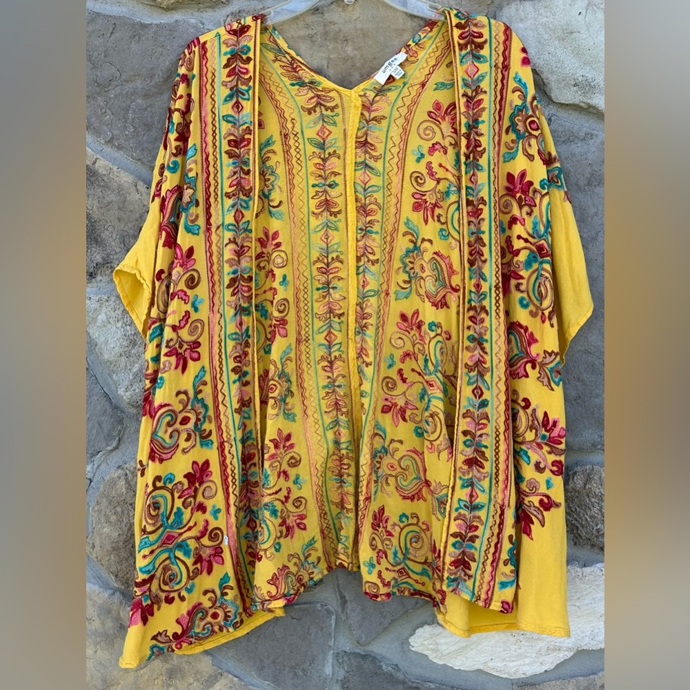 Umgee Embroidered Kimono Top Size S/M Yellow Colorful Western Bohemian Festival